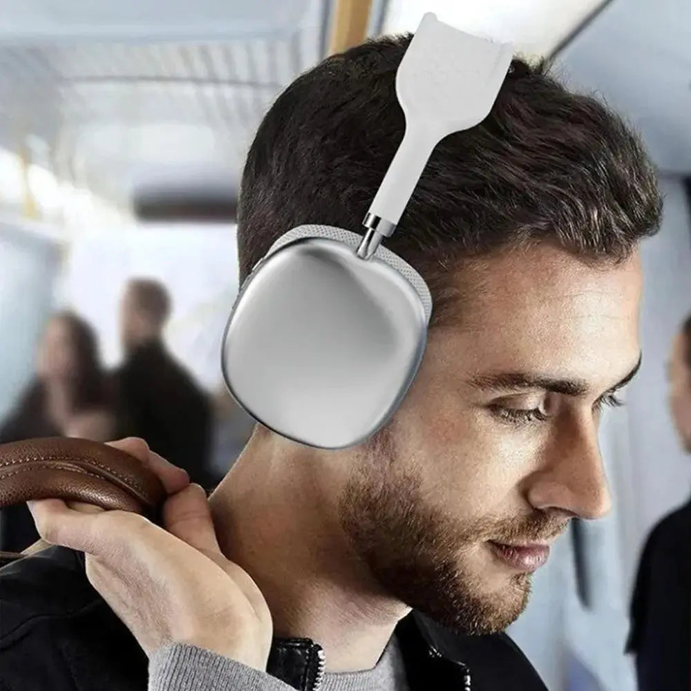 P9 Wireless Gaming Headphones – Noise Cancelling with Mic